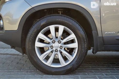 Kia Sorento 2012 - фото 11