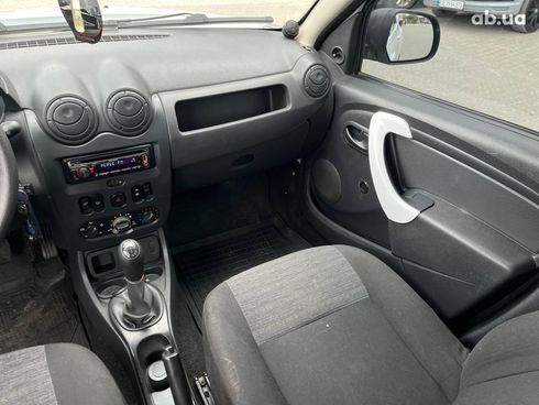 Renault Duster 2010 белый - фото 26
