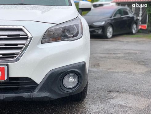 Subaru Outback 2017 белый - фото 9