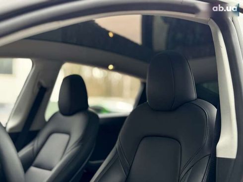 Tesla Model Y 2024 - фото 14