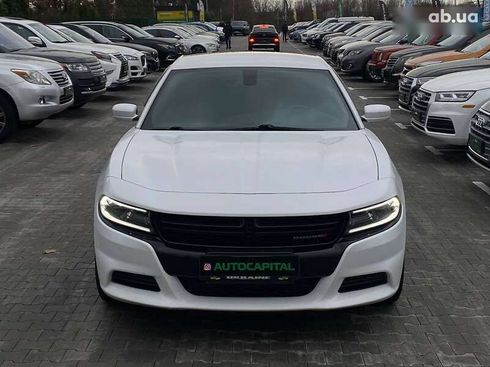 Dodge Charger 2019 - фото 7