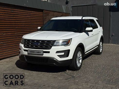 Ford Explorer 2017 - фото 3