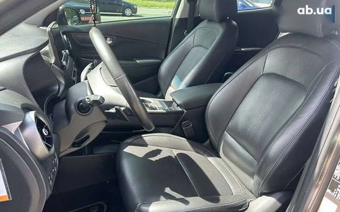 Hyundai Kona Electric 2022 - фото 12