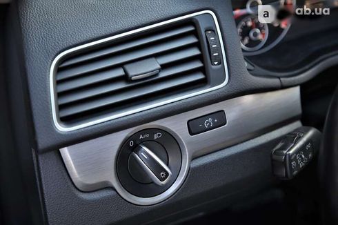 Volkswagen Passat 2014 - фото 17