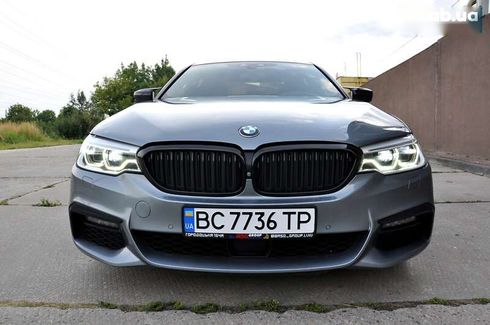 BMW 5 серия 2018 - фото 2