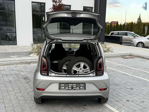Volkswagen e-Up 2017 - фото 9