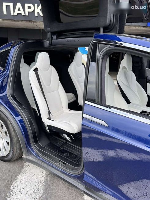 Tesla Model X 2017 - фото 17