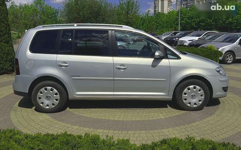 Volkswagen Touran 2008 - фото 8