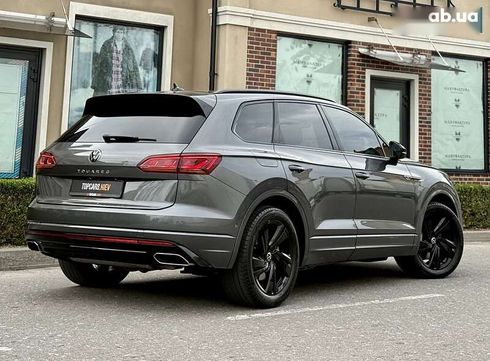 Volkswagen Touareg 2023 - фото 22