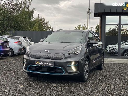 Kia Niro 2018 - фото 12