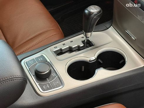 Jeep Grand Cherokee 2011 черный - фото 25