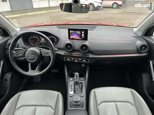 Audi Q2 2017 - фото 16