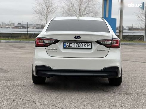 Subaru Legacy 2020 - фото 23