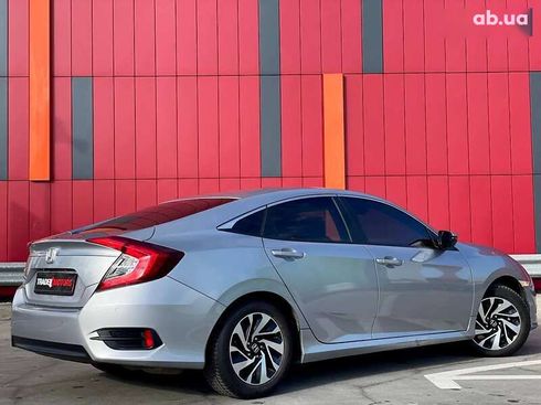 Honda Civic 2017 - фото 16