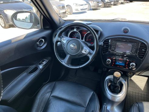 Nissan Juke 2011 белый - фото 26