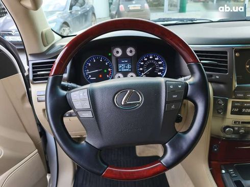 Lexus LX 2010 - фото 22