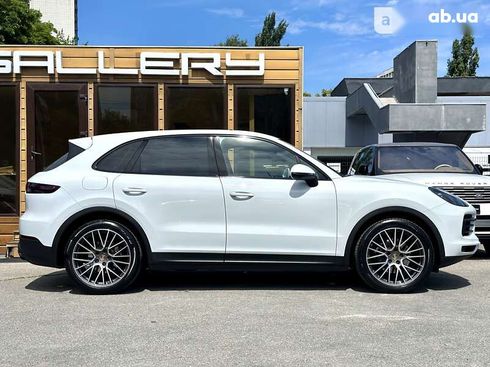 Porsche Cayenne 2018 - фото 9