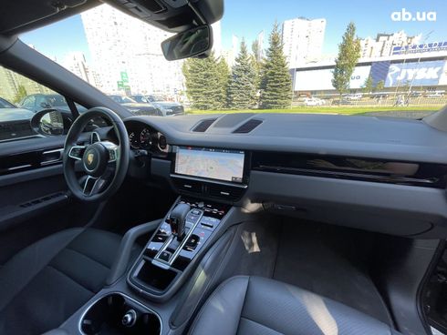 Porsche Cayenne 2019 серый - фото 20