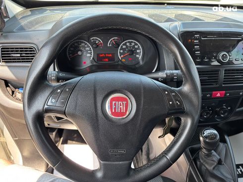 Fiat Doblo 2011 белый - фото 21