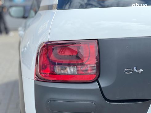 Citroёn C4 2015 белый - фото 11