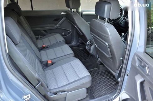 Volkswagen Touran 2020 - фото 22