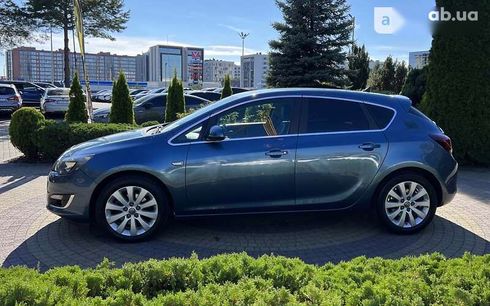 Opel Astra 2015 - фото 4