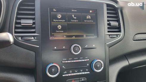 Renault Megane 2020 - фото 6