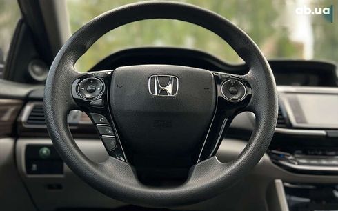 Honda Accord 2017 - фото 19
