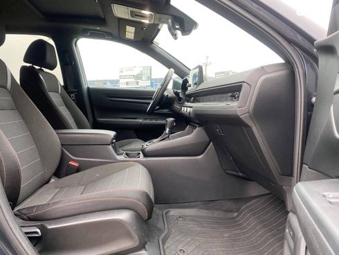 Honda CR-V 2023 серый - фото 11