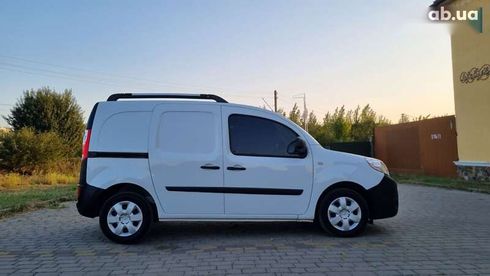 Renault Kangoo 2020 - фото 17