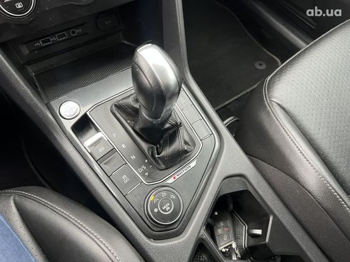 Volkswagen Tiguan 2018 белый - фото 9
