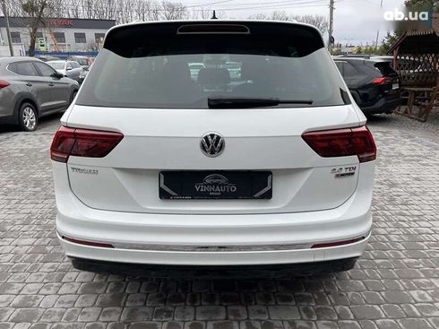 Volkswagen Tiguan 2017 - фото 15