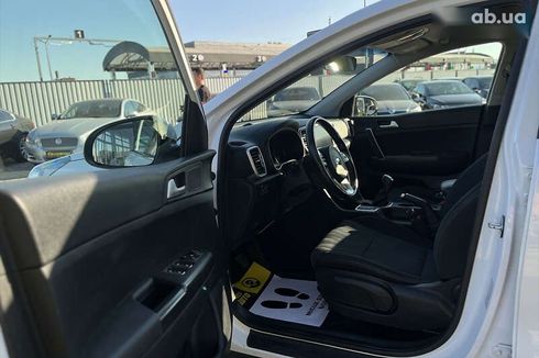 Kia Sportage 2021 - фото 17