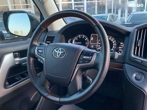 Toyota Land Cruiser 2020 - фото 14