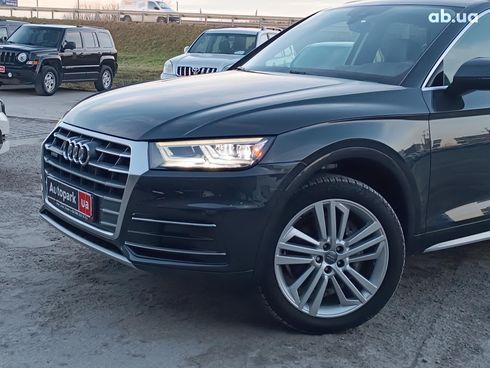 Audi Q5 2018 серый - фото 3