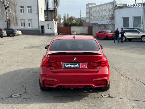 BMW 3 серия 2016 красный - фото 4