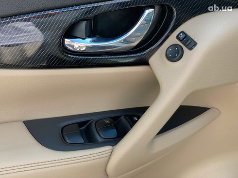 Nissan X-Trail 2017 белый - фото 26