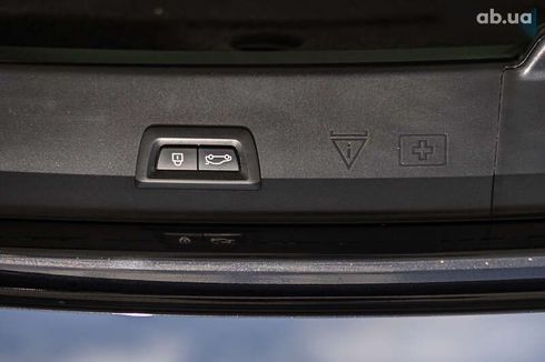 BMW 5 серия 2015 - фото 26