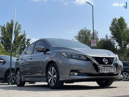 Nissan Leaf 2019 - фото 11