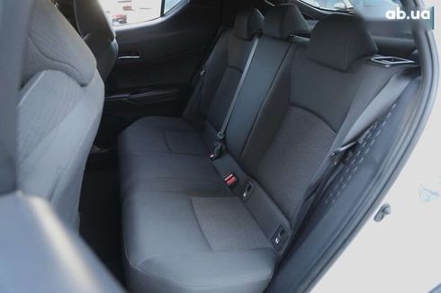 Toyota C-HR 2019 - фото 6