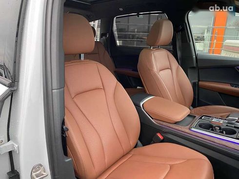 Audi Q7 2024 - фото 28