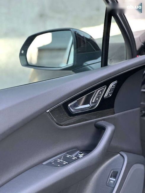Audi Q7 2016 - фото 26