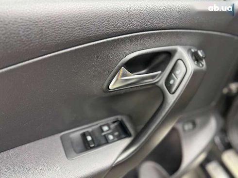 Volkswagen Polo 2011 - фото 7