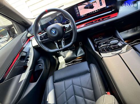 BMW i5 2024 - фото 21