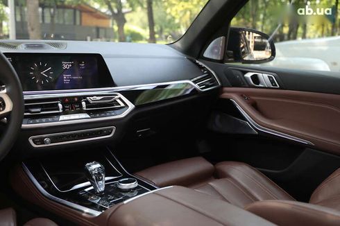BMW X5 2018 - фото 16