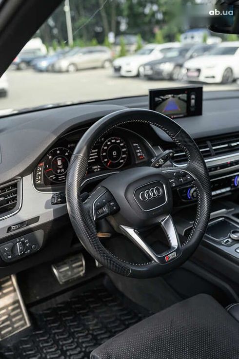 Audi Q7 2019 - фото 17