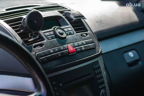 Mercedes-Benz Viano 2005 - фото 20