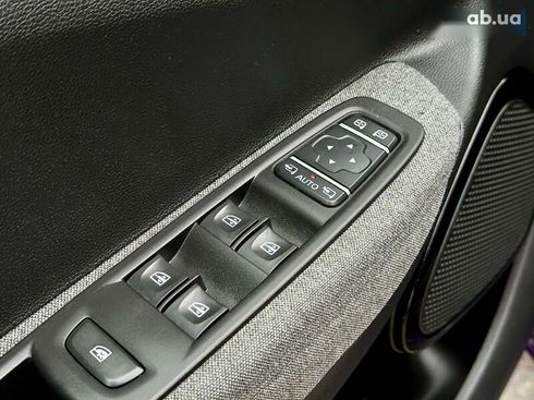 Renault Zoe 2020 - фото 17