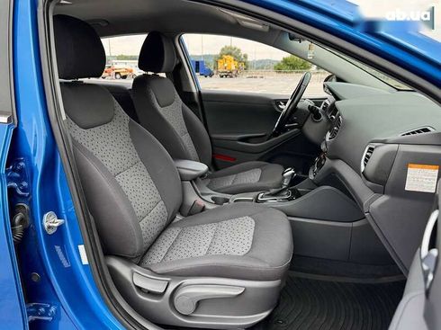 Hyundai Ioniq 2017 - фото 22