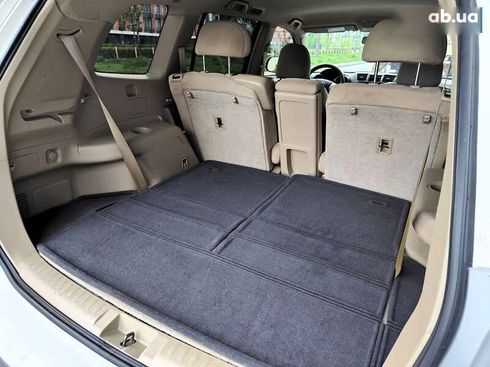 Toyota Highlander 2012 - фото 18